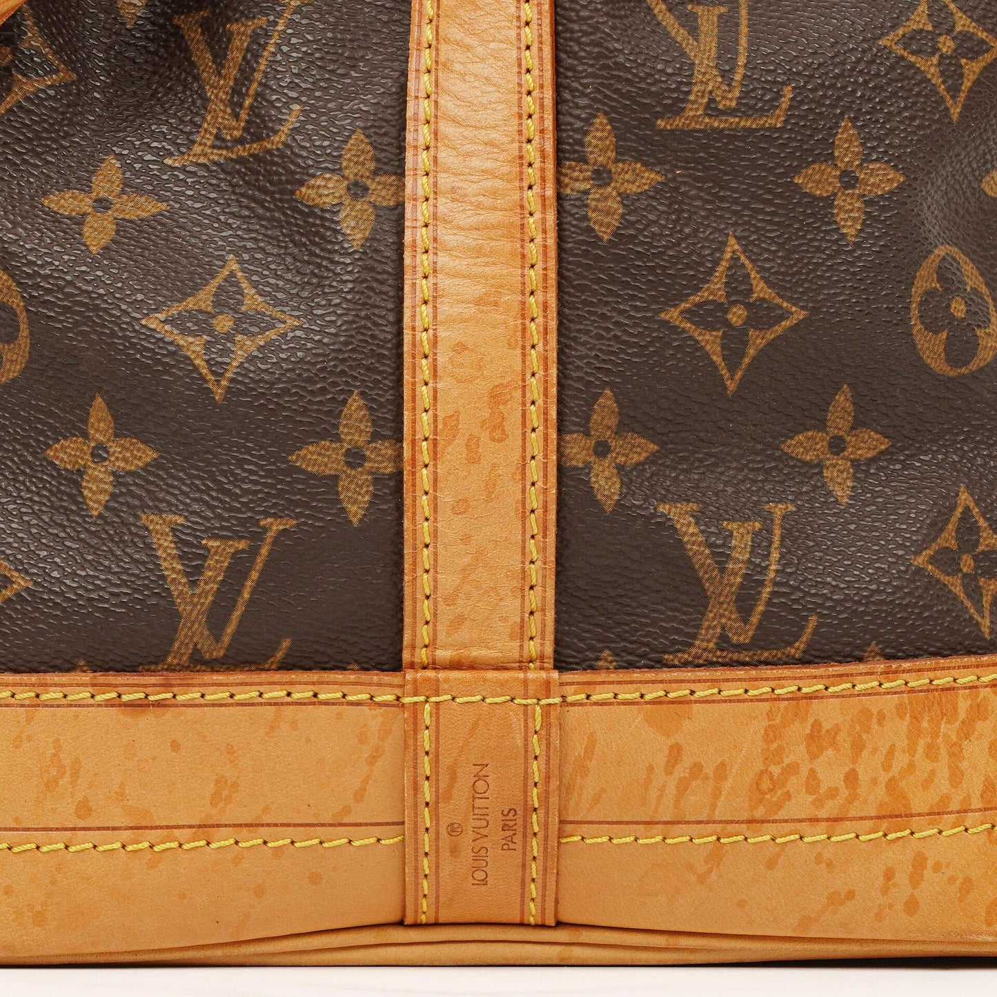 Louis Vuitton Noe Grande GM Monogram Canvas Shoulder Bag