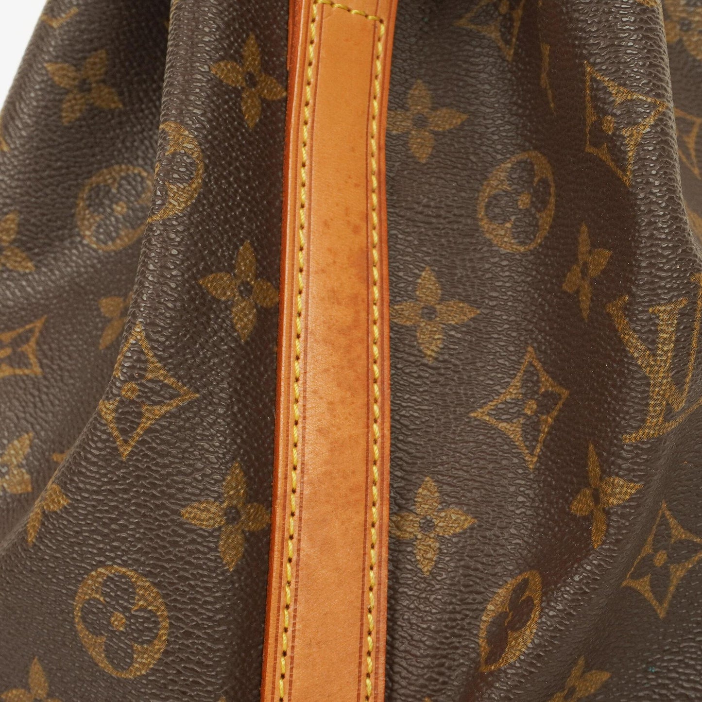 Louis Vuitton Noe Grande GM Monogram Canvas Shoulder Bag