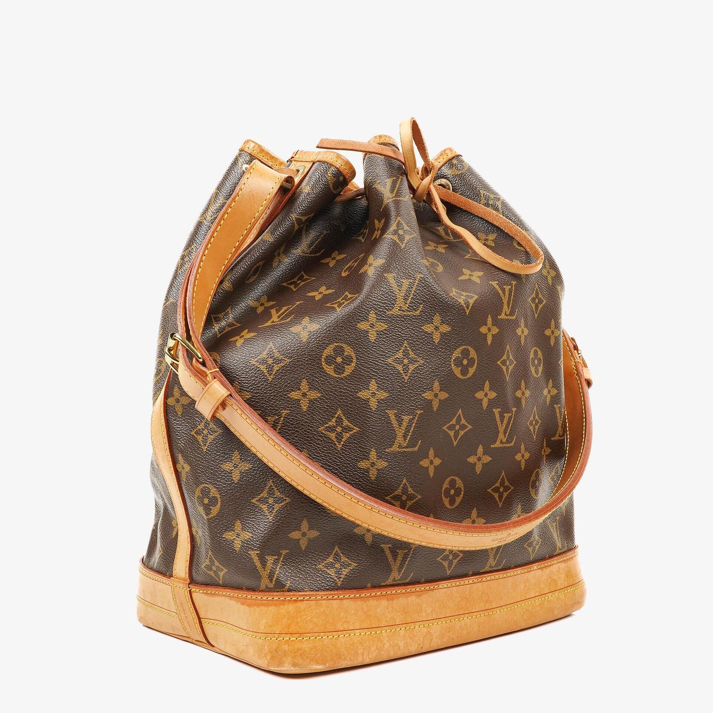 Louis Vuitton Noe Grande GM Monogram Canvas Shoulder Bag