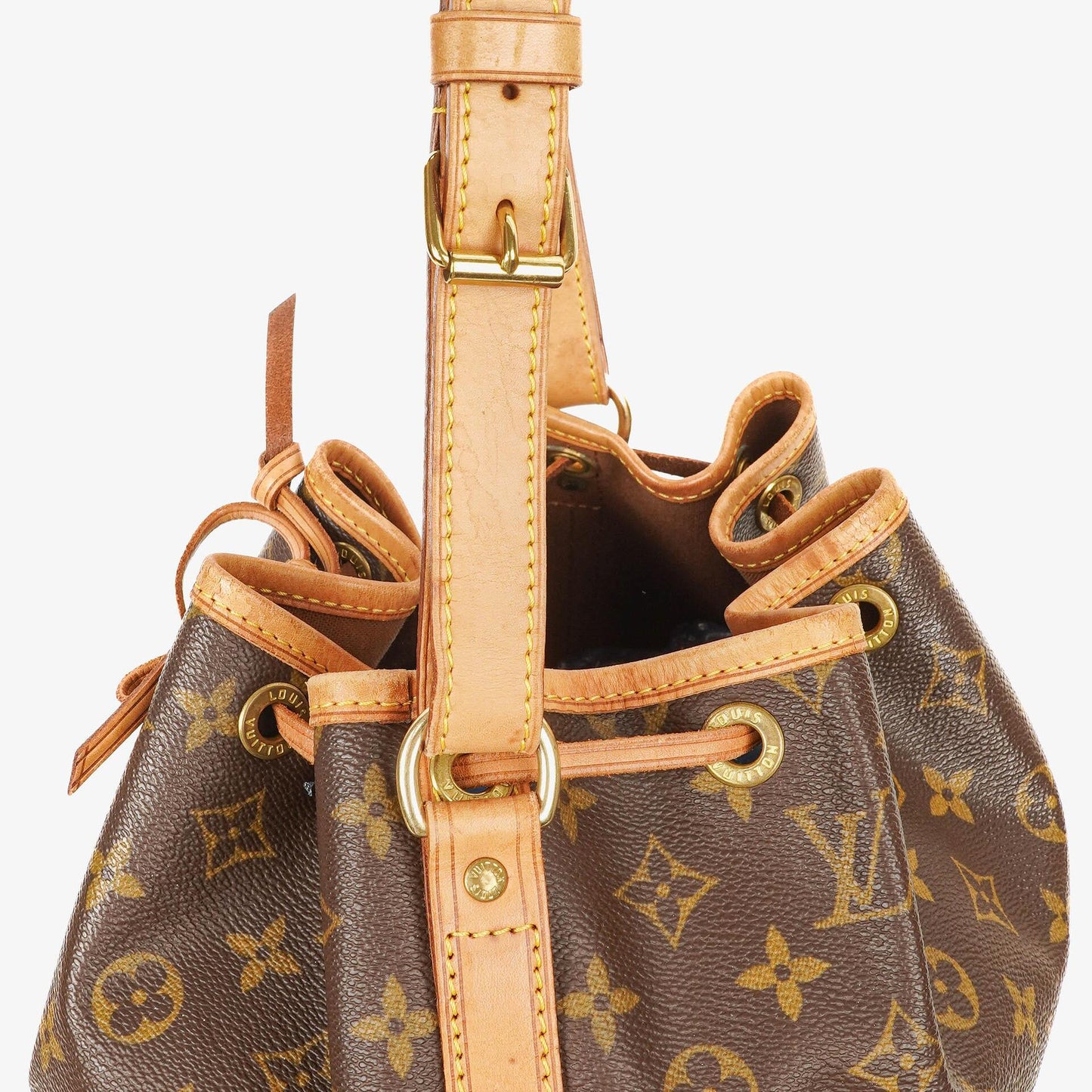 Louis Vuitton Noe Grande GM Monogram Canvas Shoulder Bag