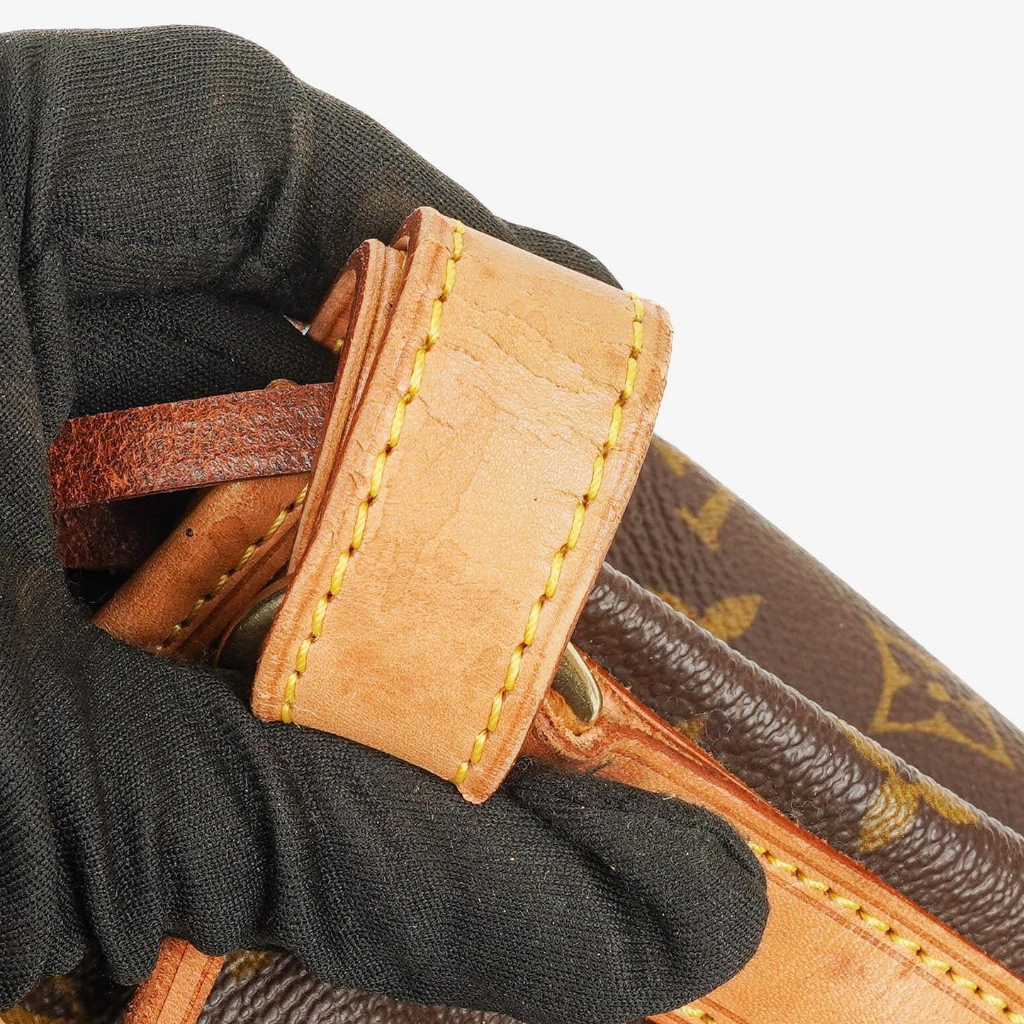 Louis Vuitton Noe Grande GM Monogram Canvas Shoulder Bag