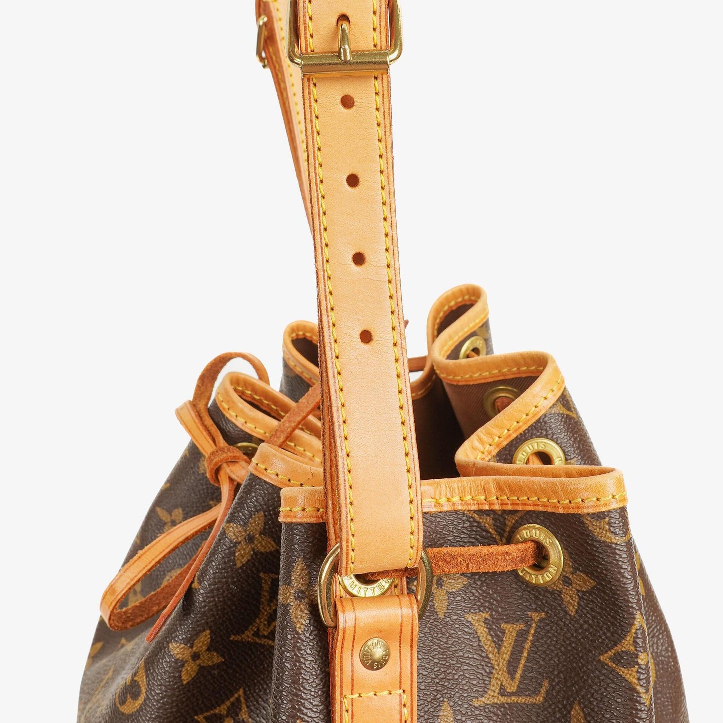 Louis Vuitton Noe Grande GM Monogram Canvas Shoulder Bag