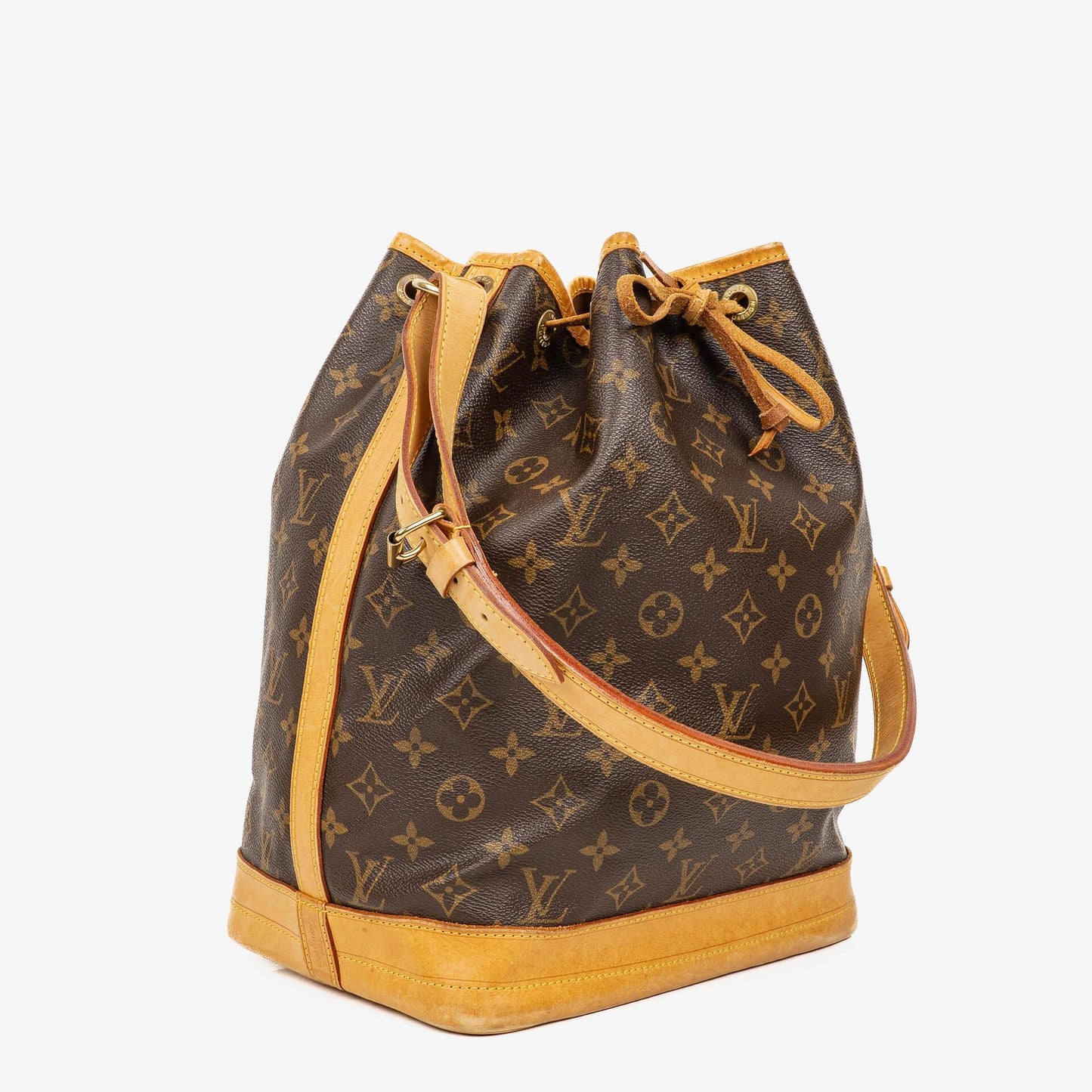 Louis Vuitton Noe Grande GM Monogram Canvas Shoulder Bag