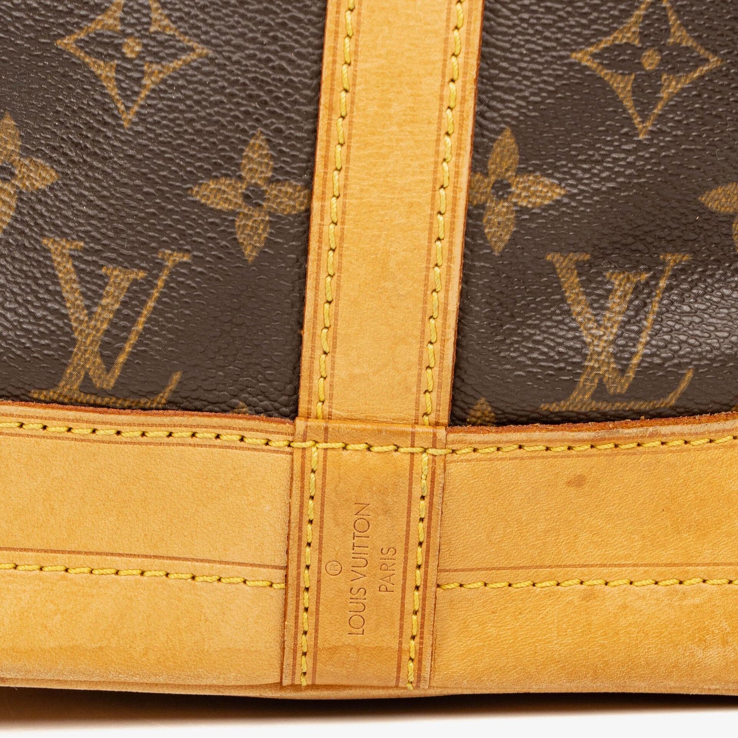 Louis Vuitton Noe Grande GM Monogram Canvas Shoulder Bag