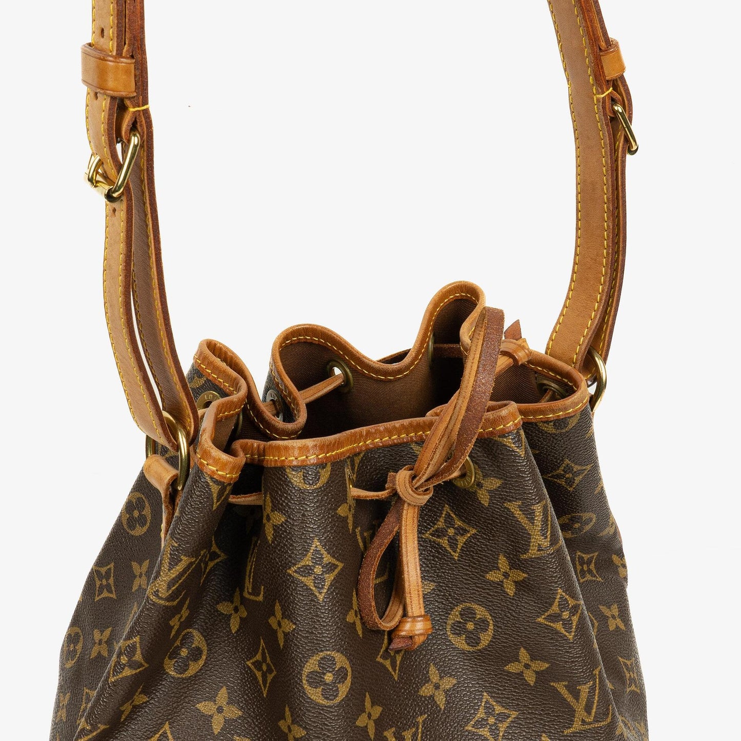 Louis Vuitton Noe Grande GM Monogram Canvas Shoulder Bag