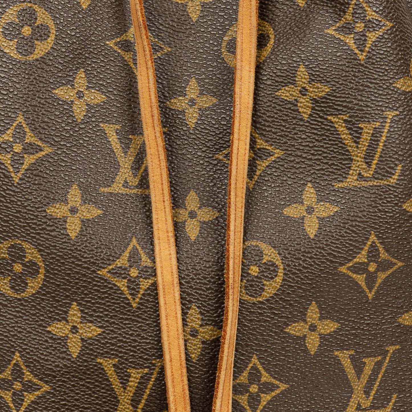 Louis Vuitton Noe Grande GM Monogram Canvas Shoulder Bag