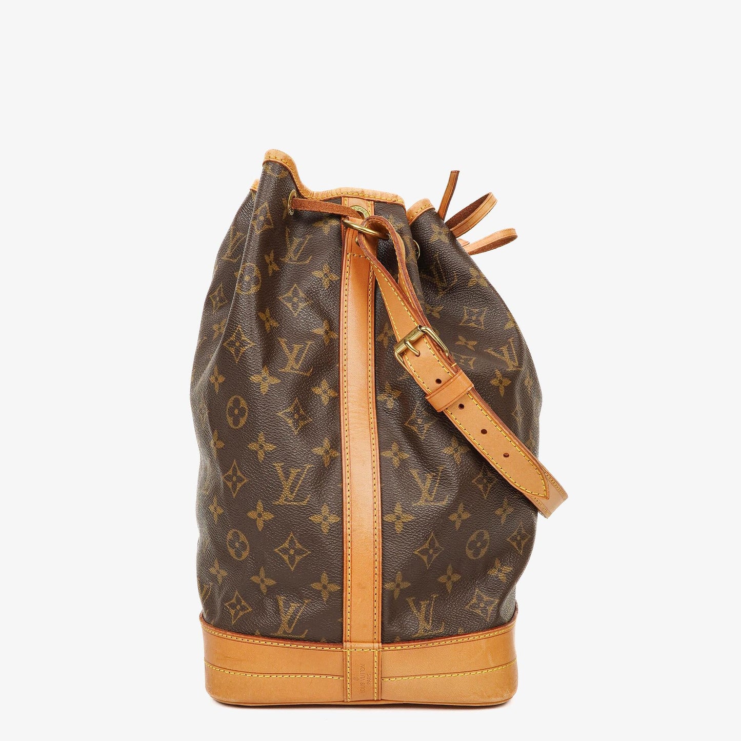 Louis Vuitton Noe Grande GM Monogram Canvas Shoulder Bag