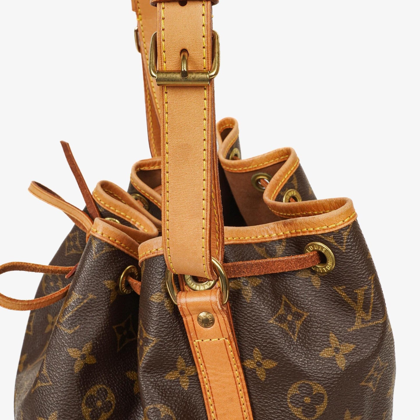 Louis Vuitton Noe Grande GM Monogram Canvas Shoulder Bag