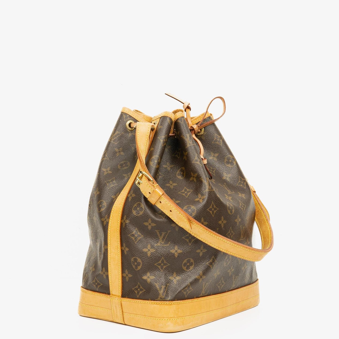 Louis Vuitton Noe Grande GM Monogram Canvas Shoulder Bag