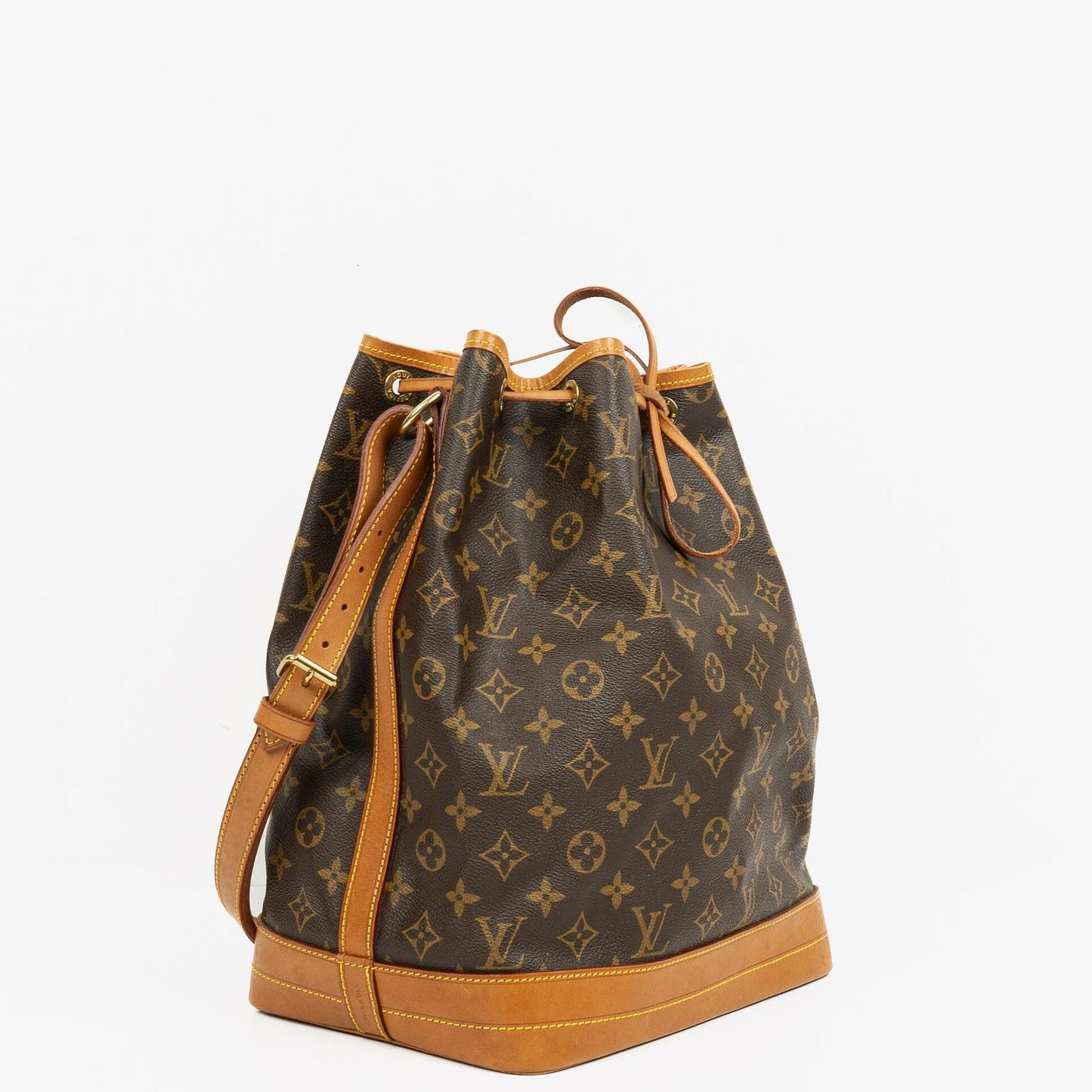 Louis Vuitton Noe Grande GM Monogram Canvas Shoulder Bag