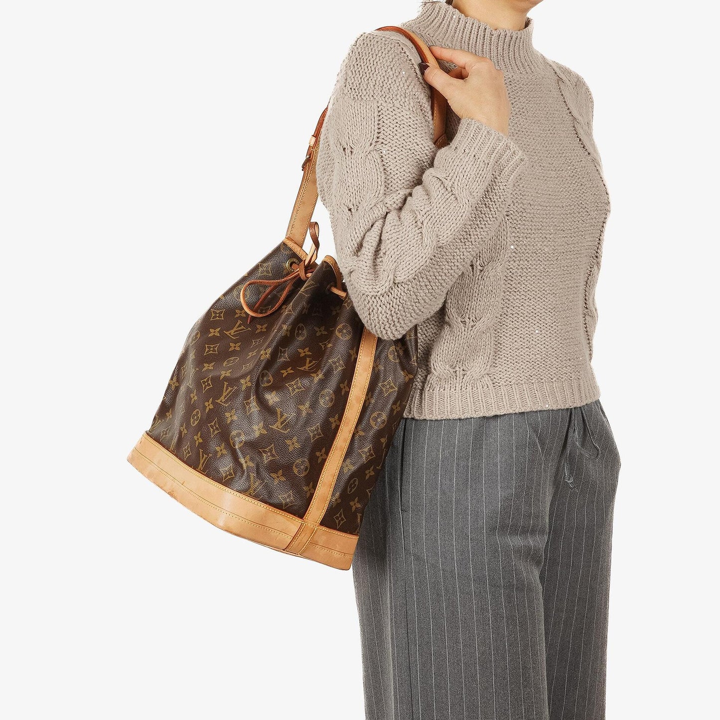 Louis Vuitton Noe Grande GM Monogram Canvas Shoulder Bag