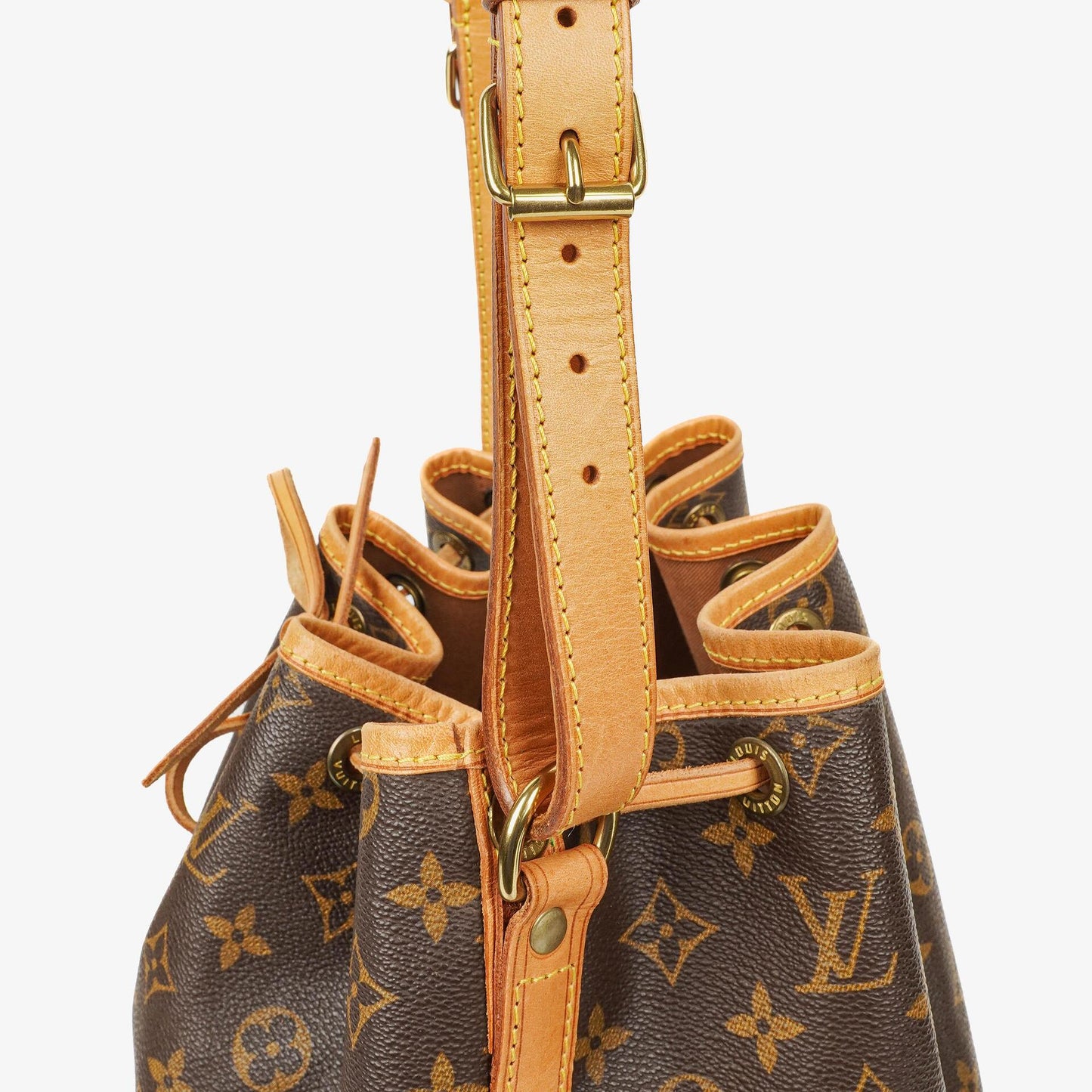 Louis Vuitton Noe Grande GM Monogram Canvas Shoulder Bag