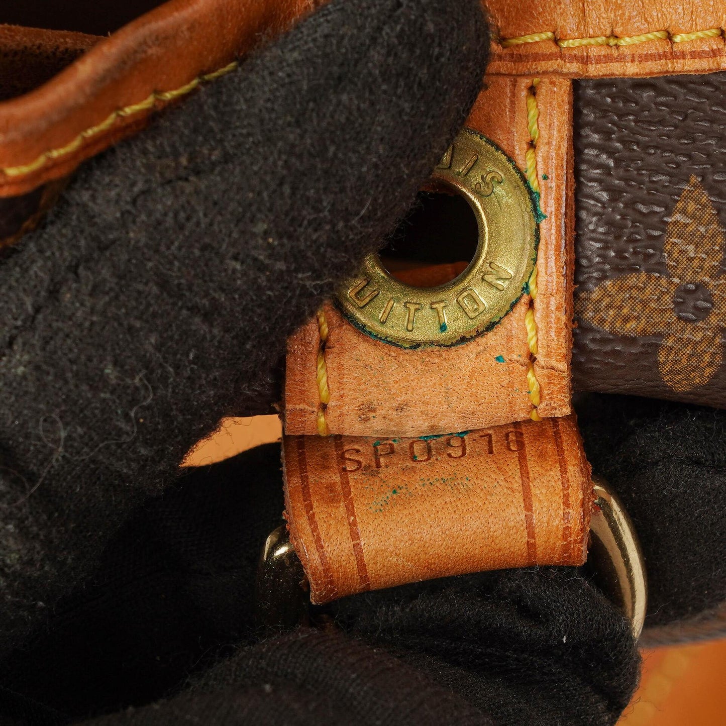 Louis Vuitton Noe Grande GM Monogram Canvas Shoulder Bag