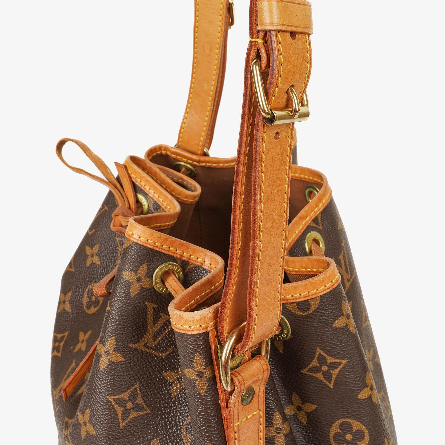 Louis Vuitton Noe Grande GM Monogram Canvas Shoulder Bag
