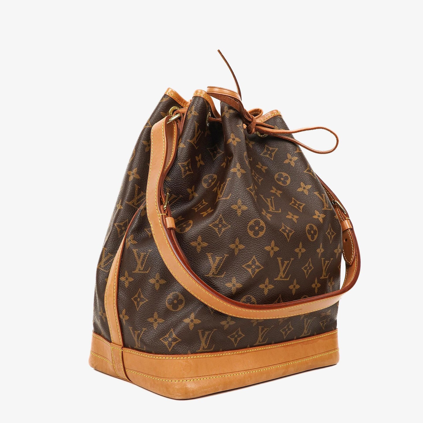 Louis Vuitton Noe Grande GM Monogram Canvas Shoulder Bag