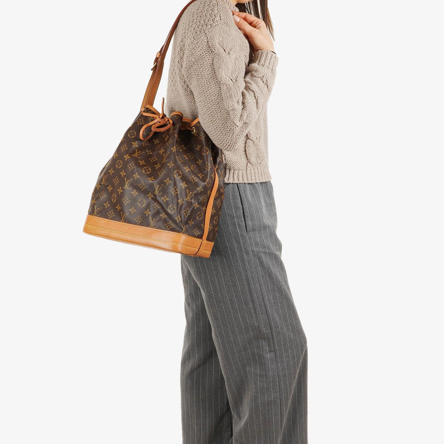Louis Vuitton Noe Grande GM Monogram Canvas Shoulder Bag