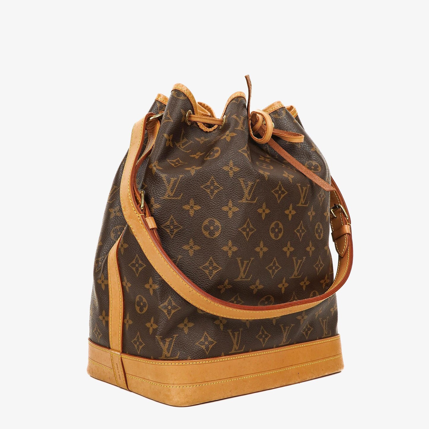 Louis Vuitton Noe Grande GM Monogram Canvas Shoulder Bag