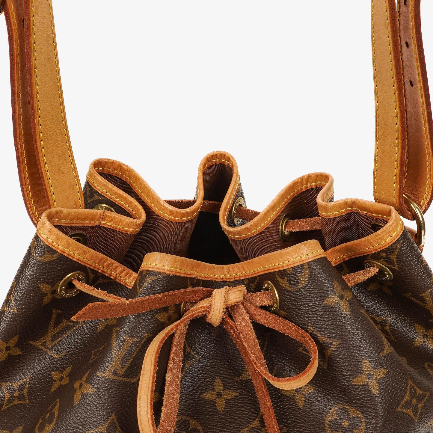 Louis Vuitton Noe Grande GM Monogram Canvas Shoulder Bag