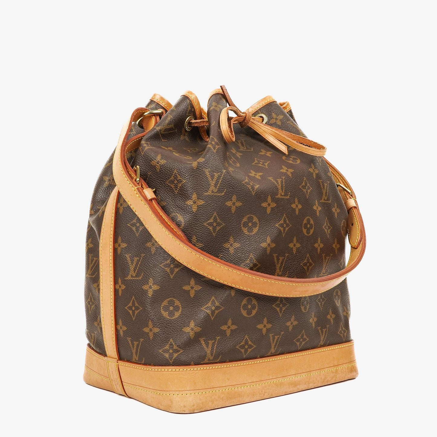 Louis Vuitton Noe Grande GM Monogram Canvas Shoulder Bag