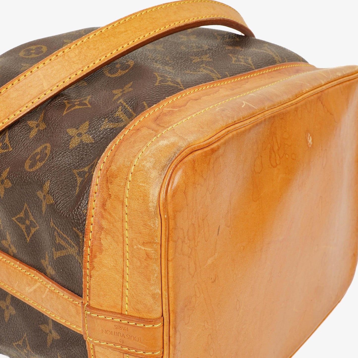 Louis Vuitton Noé Grande GM Monogram Canvas Shoulder Bag