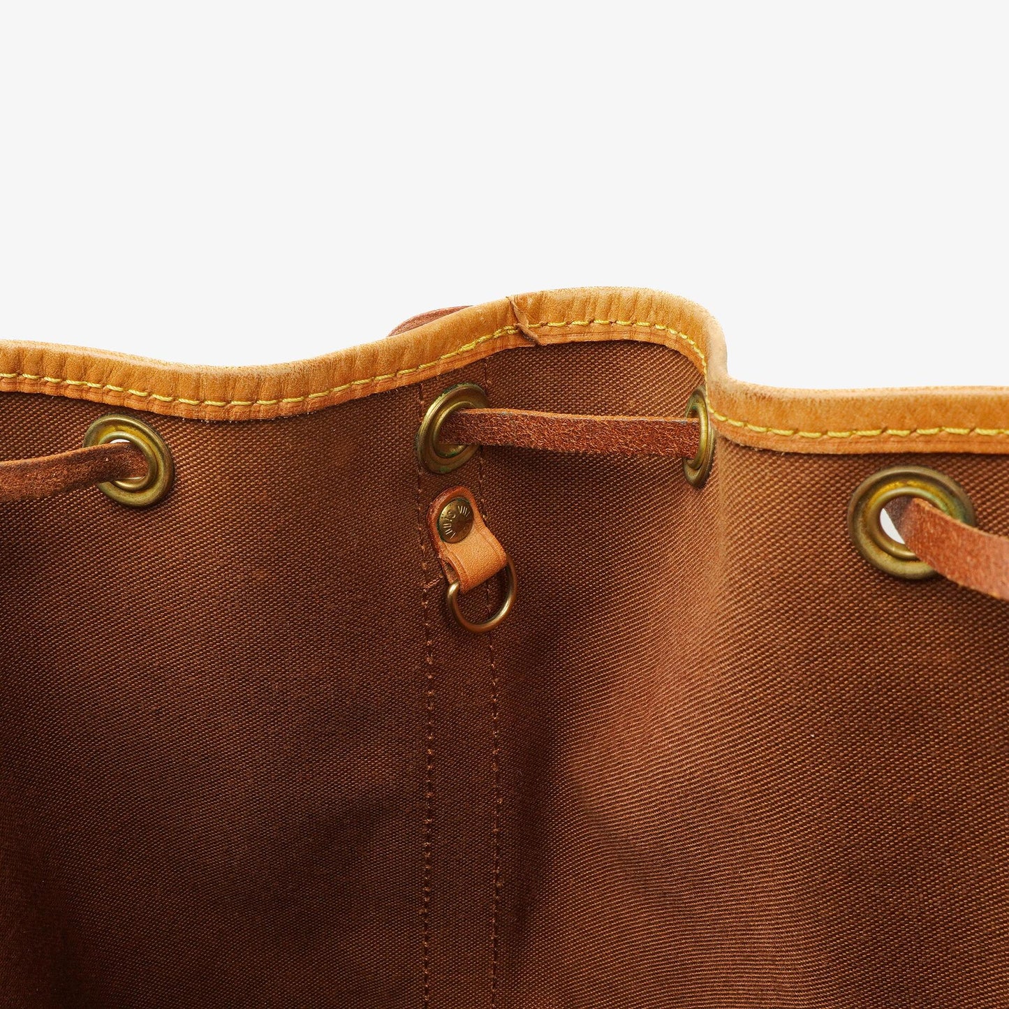 Louis Vuitton Noe Grande GM Monogram Canvas Shoulder Bag