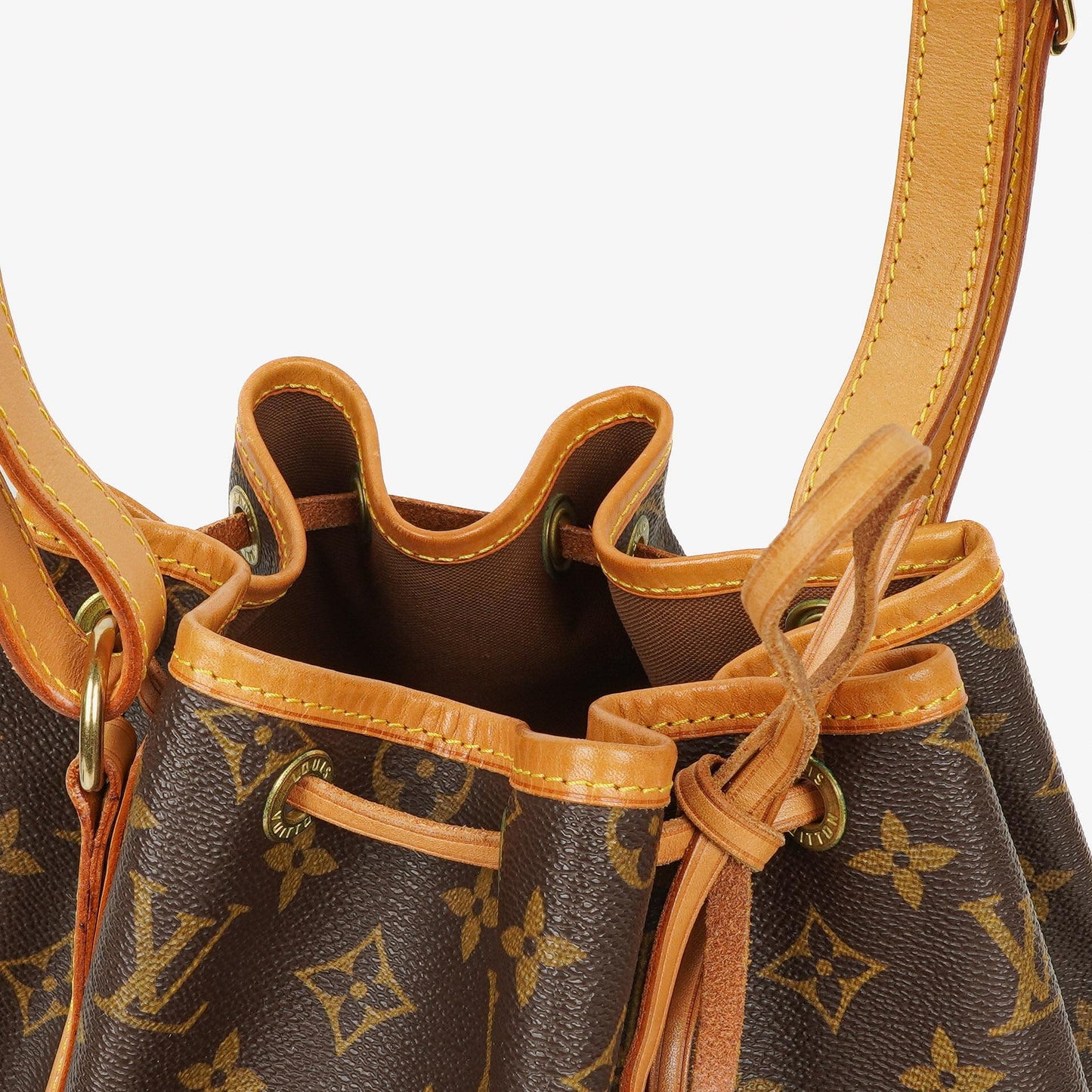 Louis Vuitton Noe Grande GM Monogram Canvas Shoulder Bag