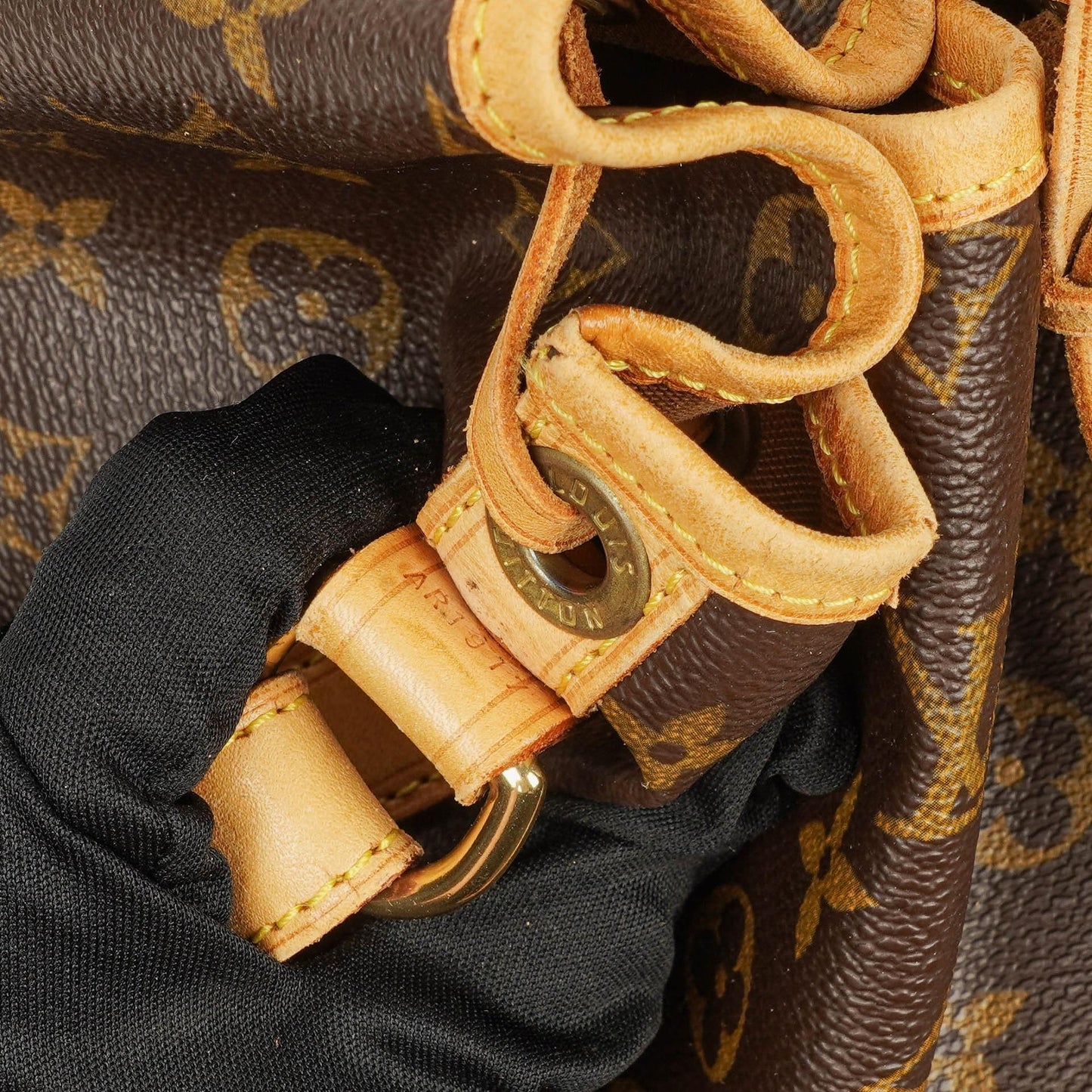 Louis Vuitton Noe Grande GM Monogram Canvas Shoulder Bag