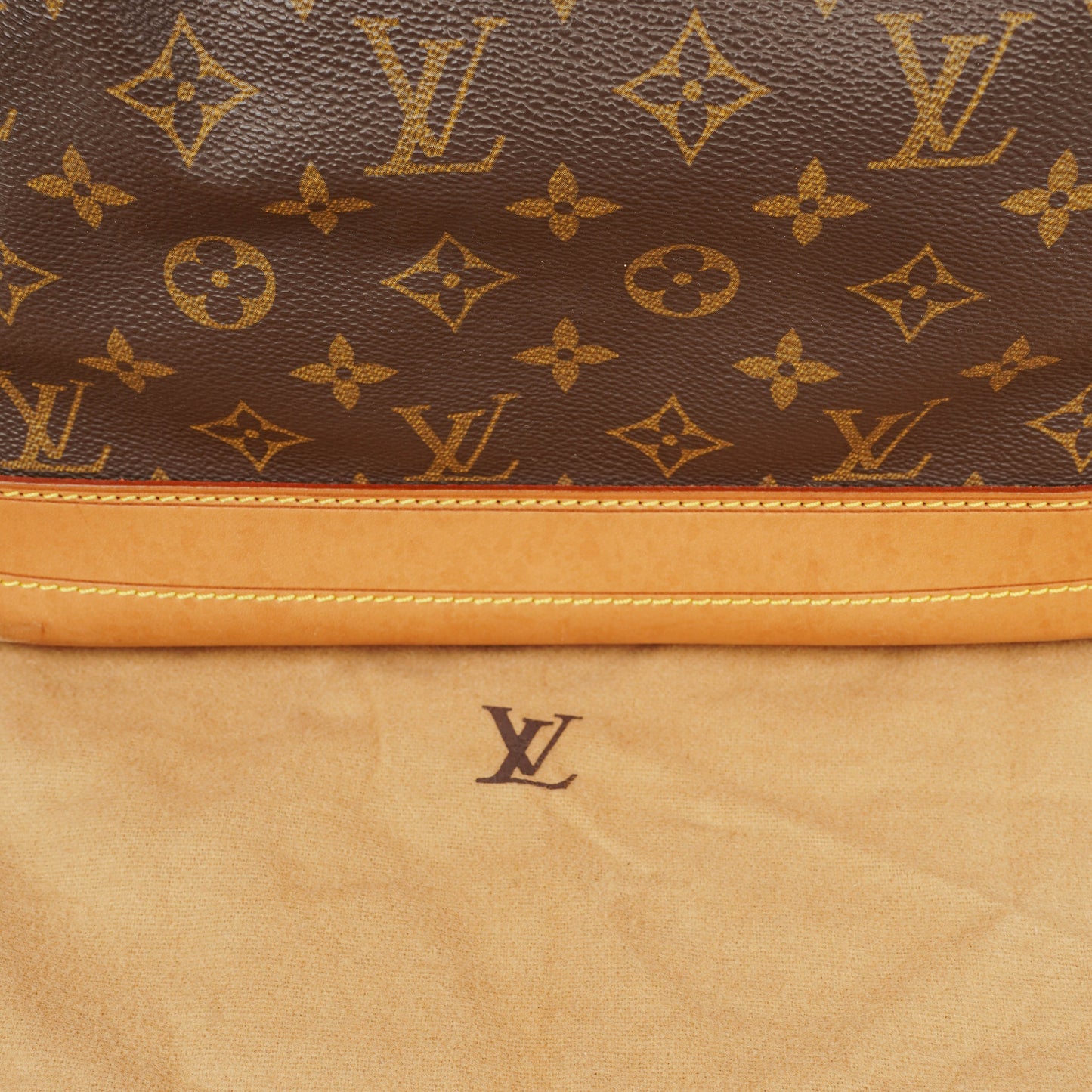 Louis Vuitton Noe Grande GM Monogram Canvas Shoulder Bag