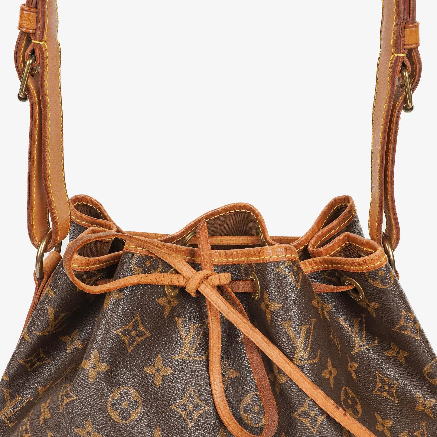 Louis Vuitton Noe Grande GM Monogram Canvas Shoulder Bag