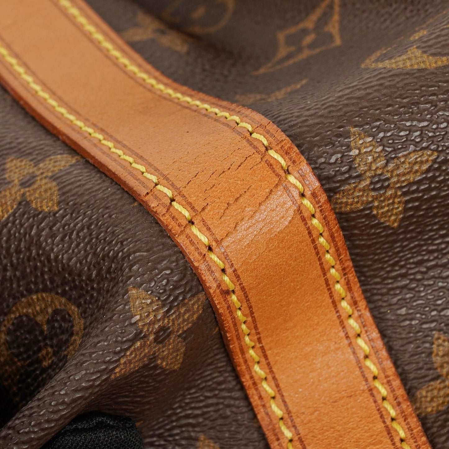 Louis Vuitton Noe Grande GM Monogram Canvas Shoulder Bag