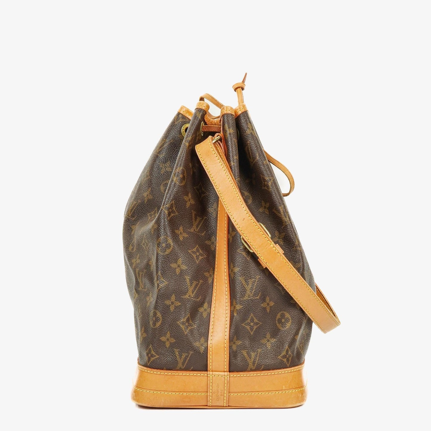 Louis Vuitton Noe Grande GM Monogram Canvas Shoulder Bag