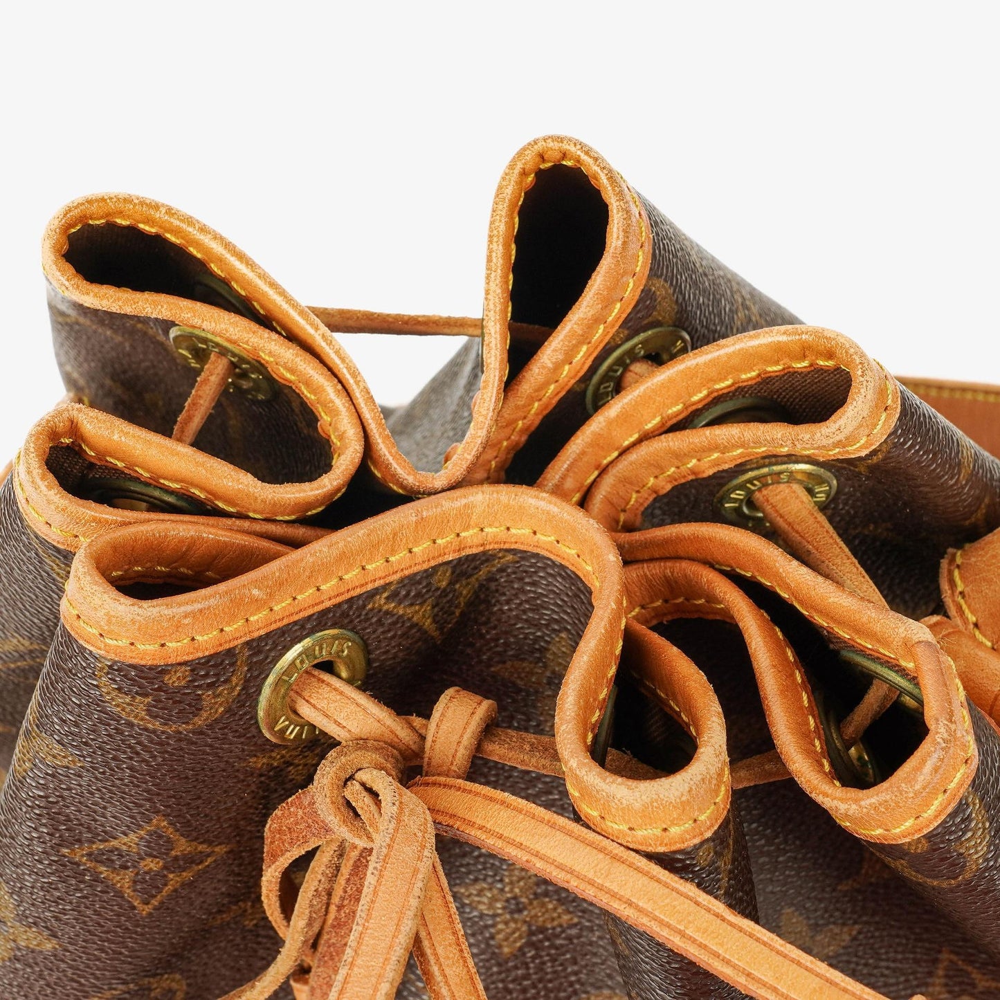 Louis Vuitton Noe Grande GM Monogram Canvas Shoulder Bag