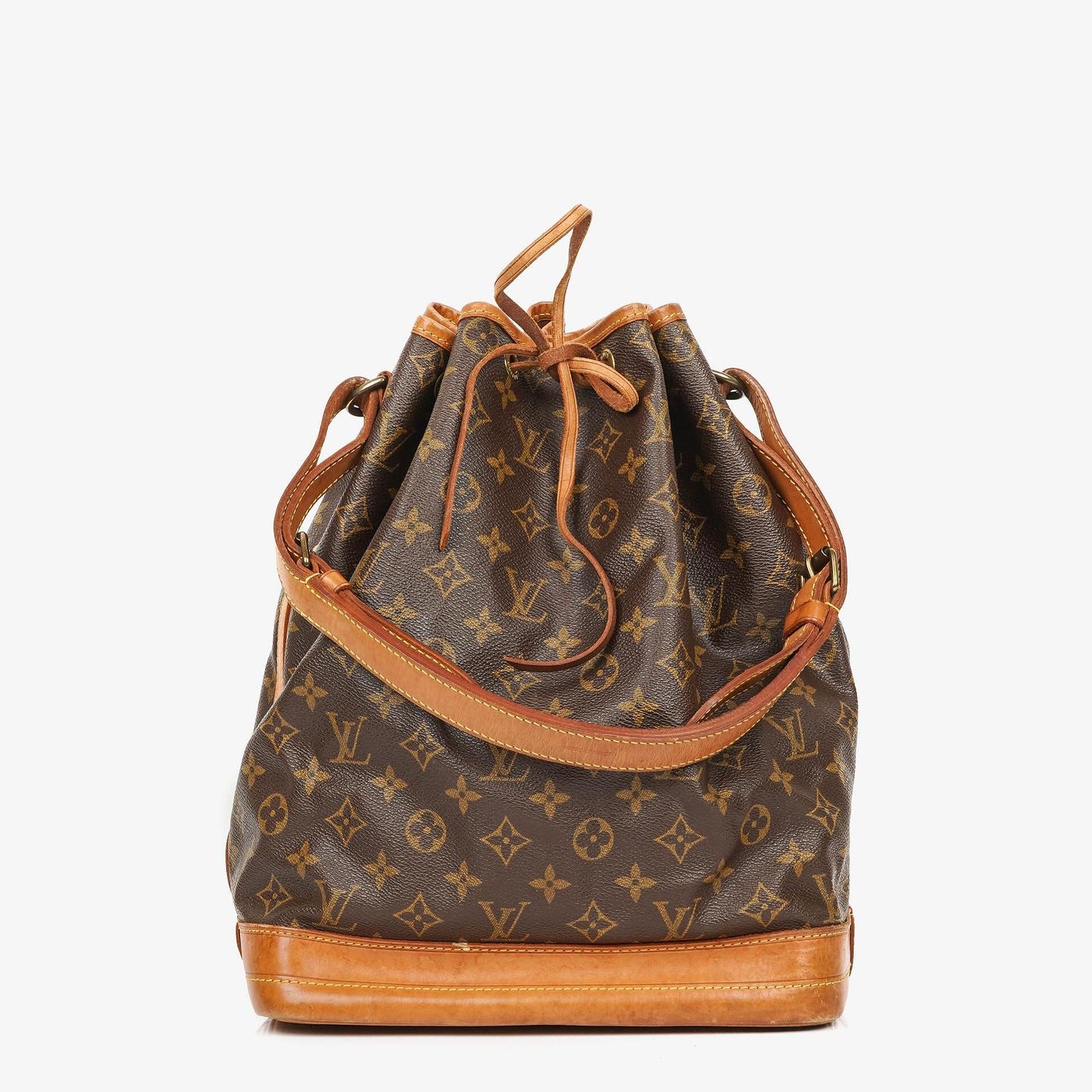 Louis Vuitton Noe Grande GM Monogram Canvas Shoulder Bag