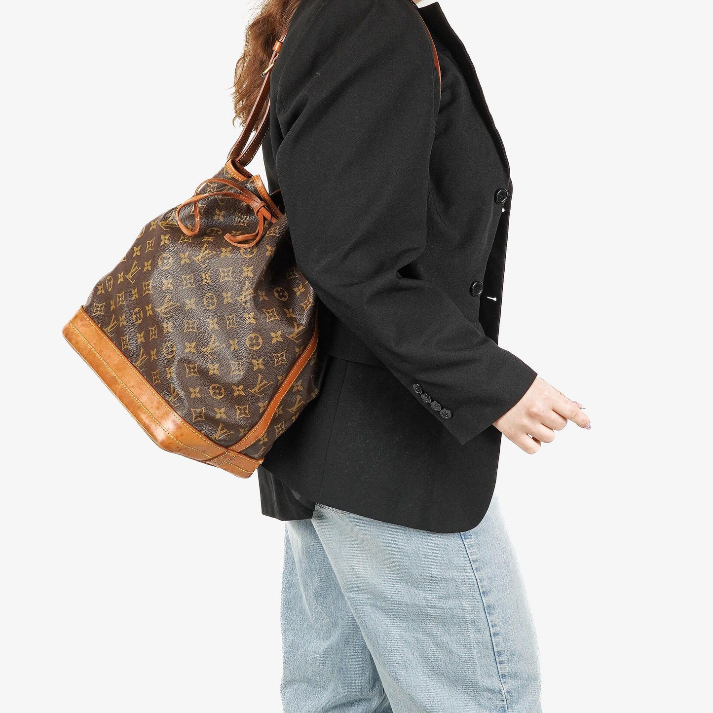 Louis Vuitton Noe Grande GM Monogram Canvas Shoulder Bag