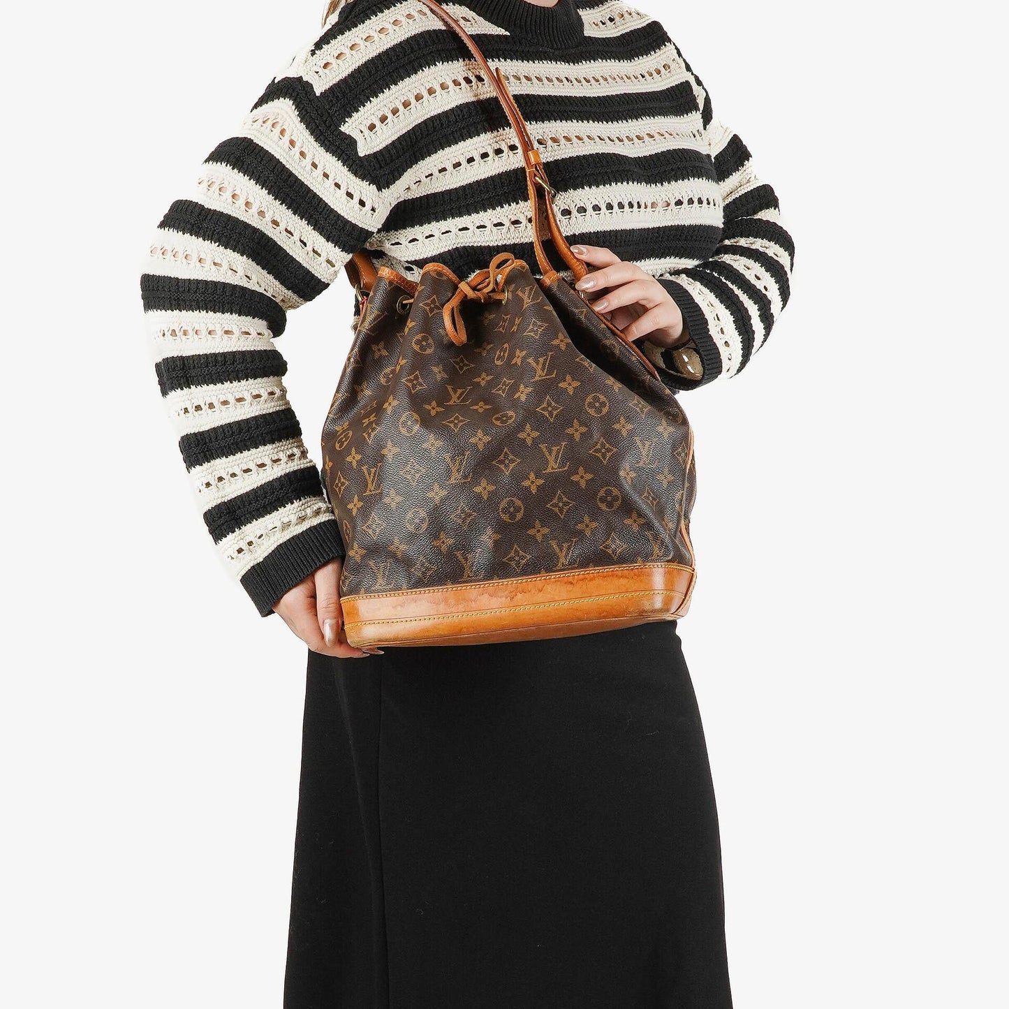 Louis Vuitton Noe Grande GM Monogram Canvas Shoulder Bag