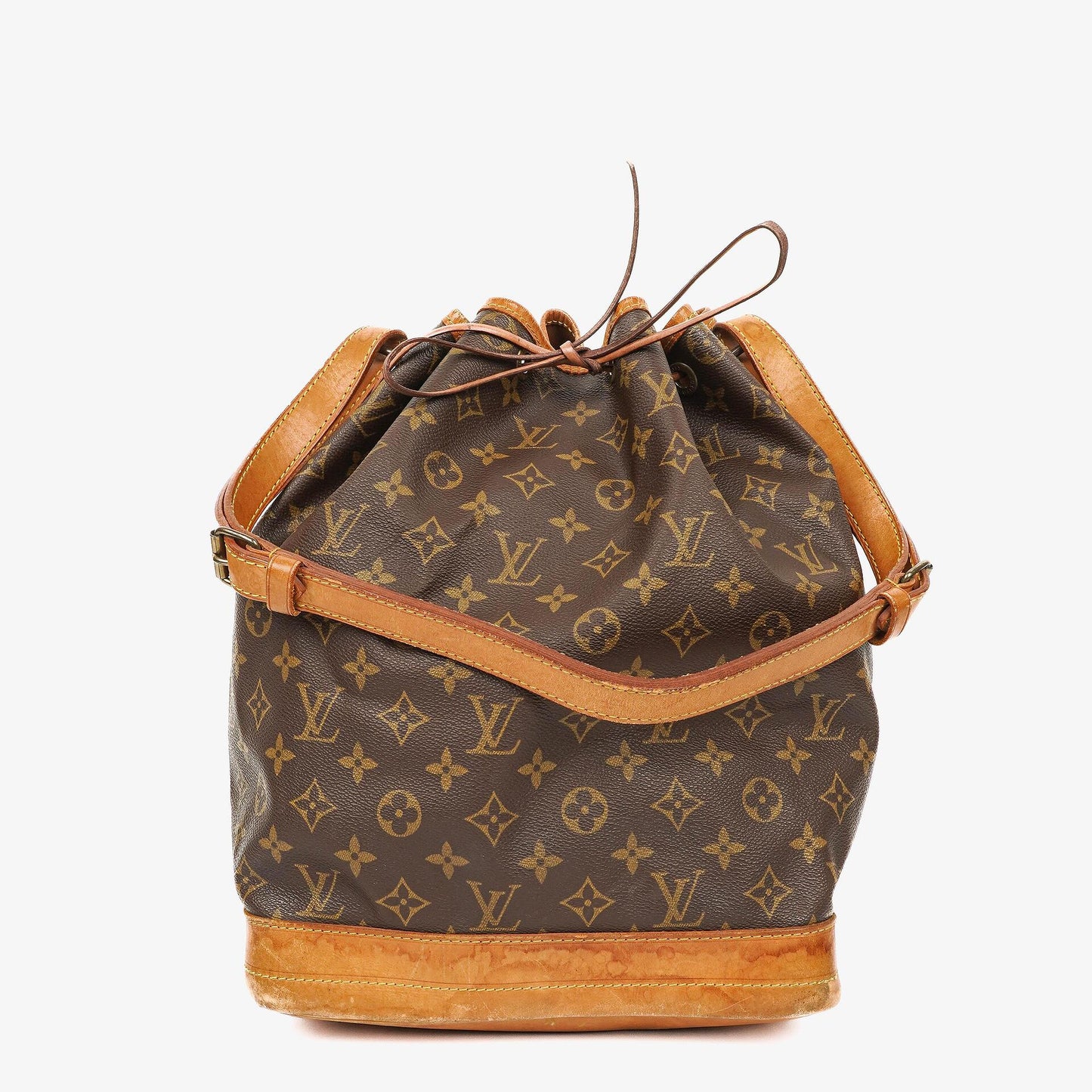 Louis Vuitton Noe Grande GM Monogram Canvas Shoulder Bag