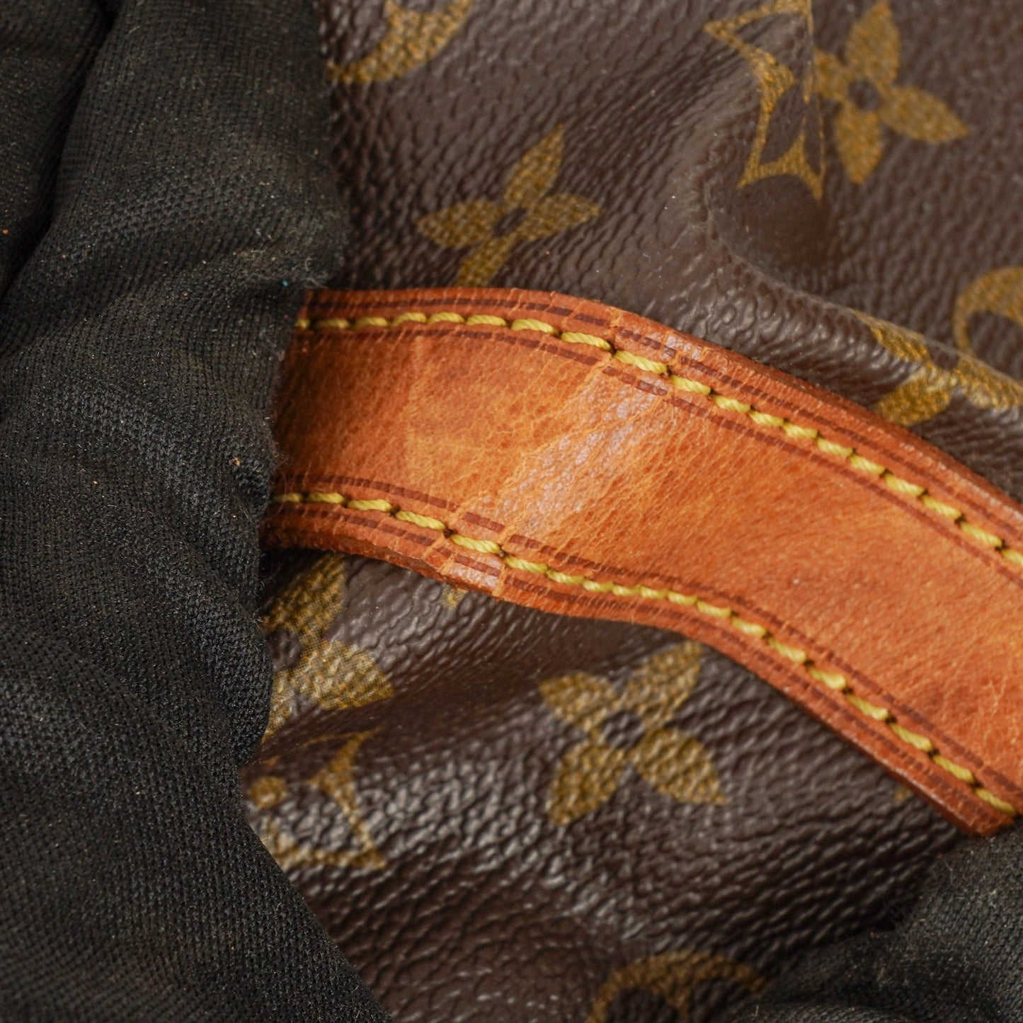 Louis Vuitton Noe Grande GM Monogram Canvas Shoulder Bag