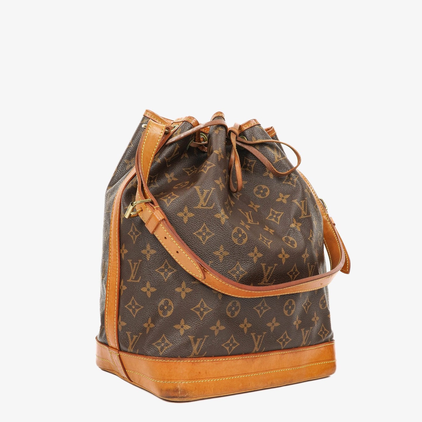 Louis Vuitton Noe Grande GM Monogram Canvas Shoulder Bag