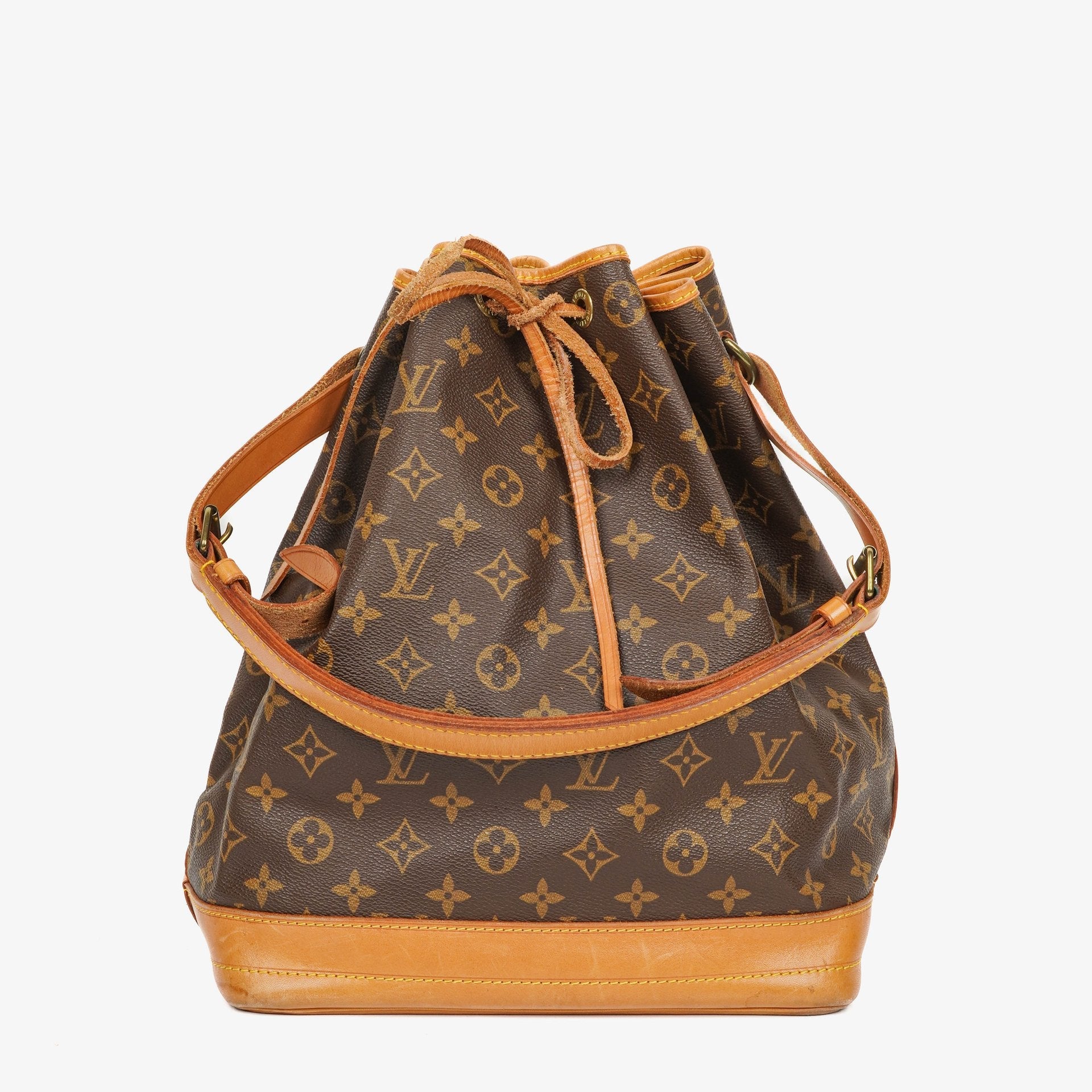 Louis Vuitton Noe Grande GM Monogram Canvas Shoulder Bag