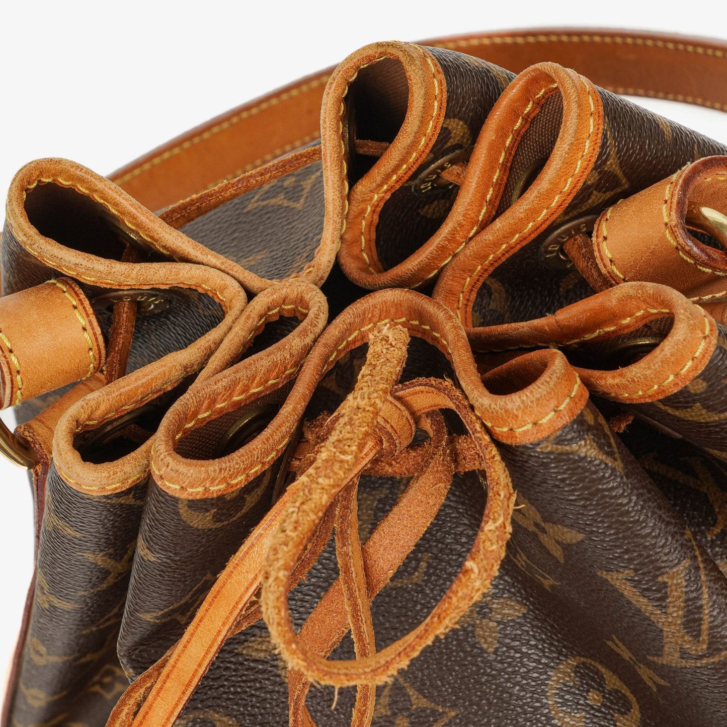 Louis Vuitton Noe Grande GM Monogram Canvas Shoulder Bag