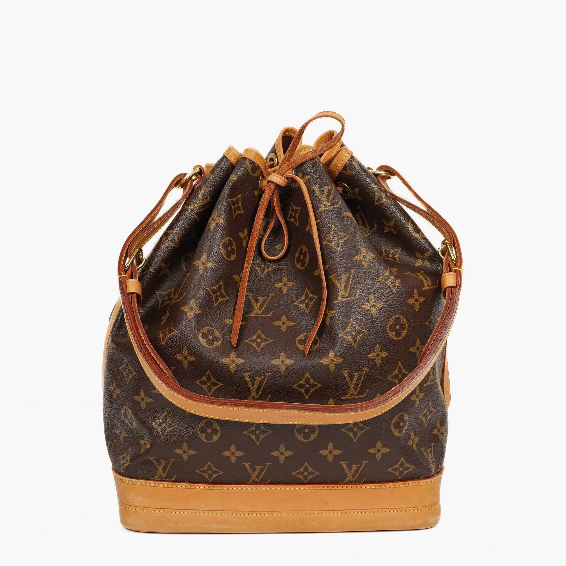 Louis Vuitton Noe Grande GM Monogram Canvas Shoulder Bag