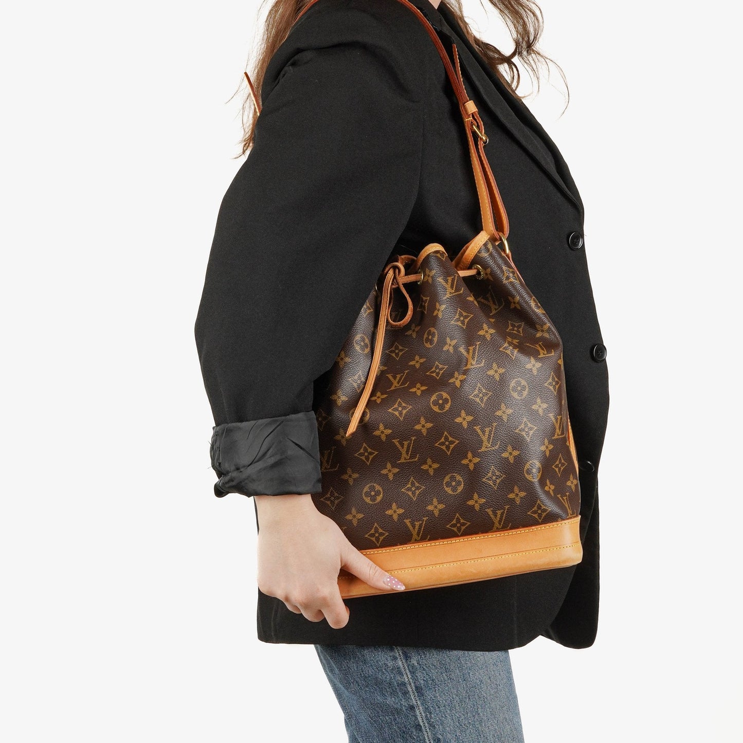 Louis Vuitton Noe Grande GM Monogram Canvas Shoulder Bag