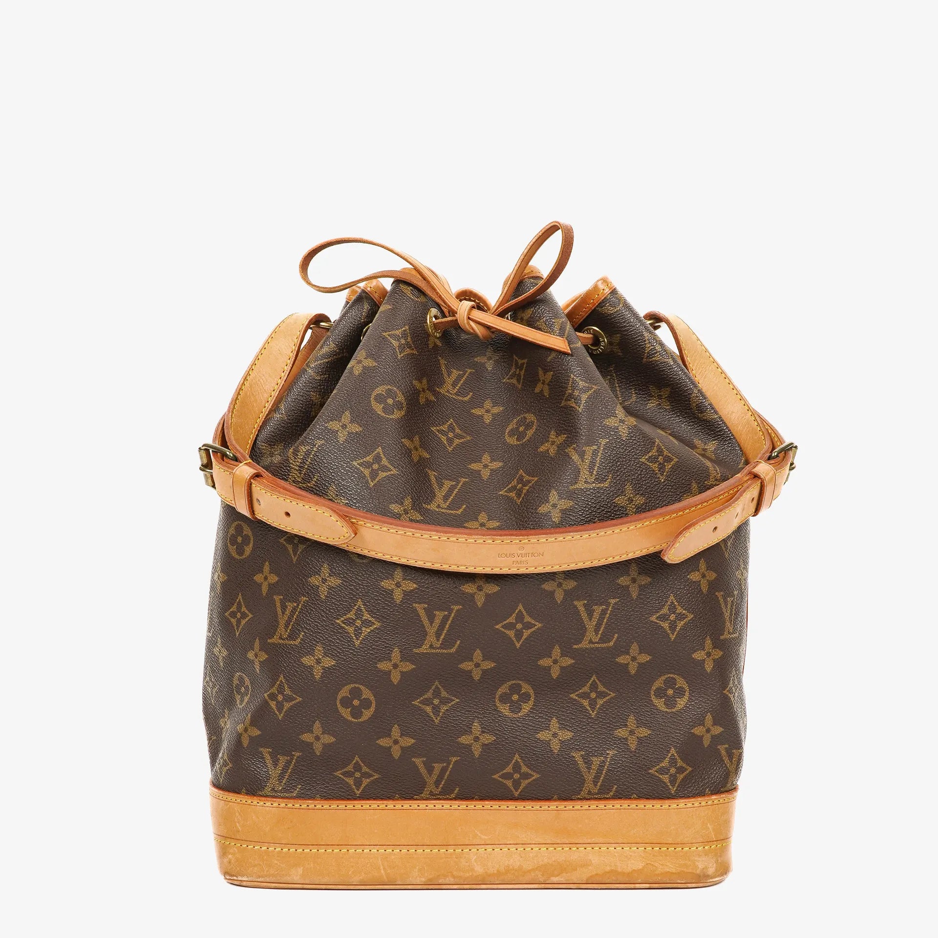 Louis Vuitton Noe Grande GM Monogram Canvas Shoulder Bag