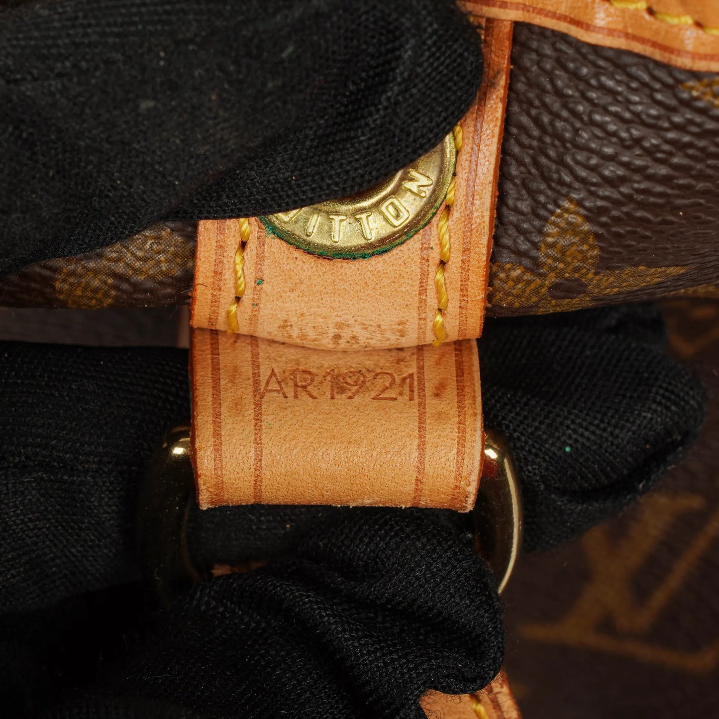Louis Vuitton Noe Grande GM Monogram Canvas Shoulder Bag