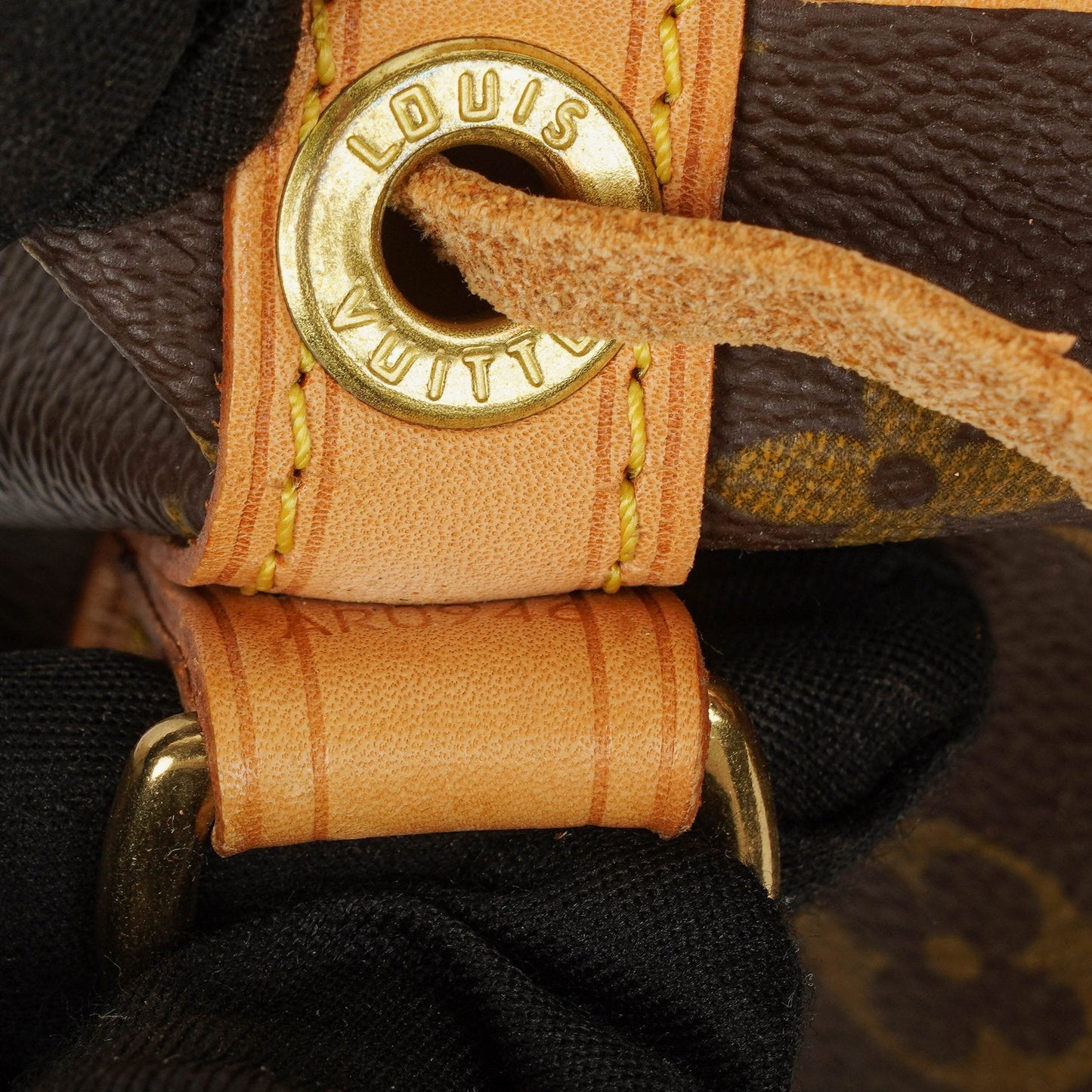Louis Vuitton Noe Grande GM Monogram Canvas Shoulder Bag