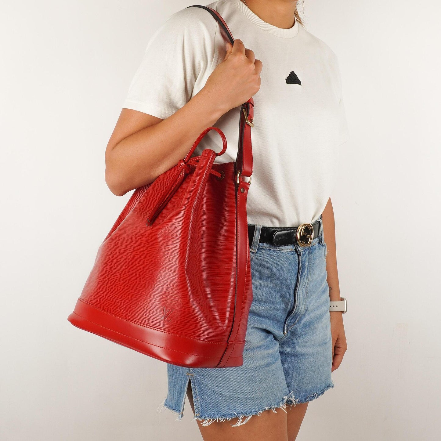 Louis Vuitton Noe Grande GM Red EPI Leather Shoulder Bag