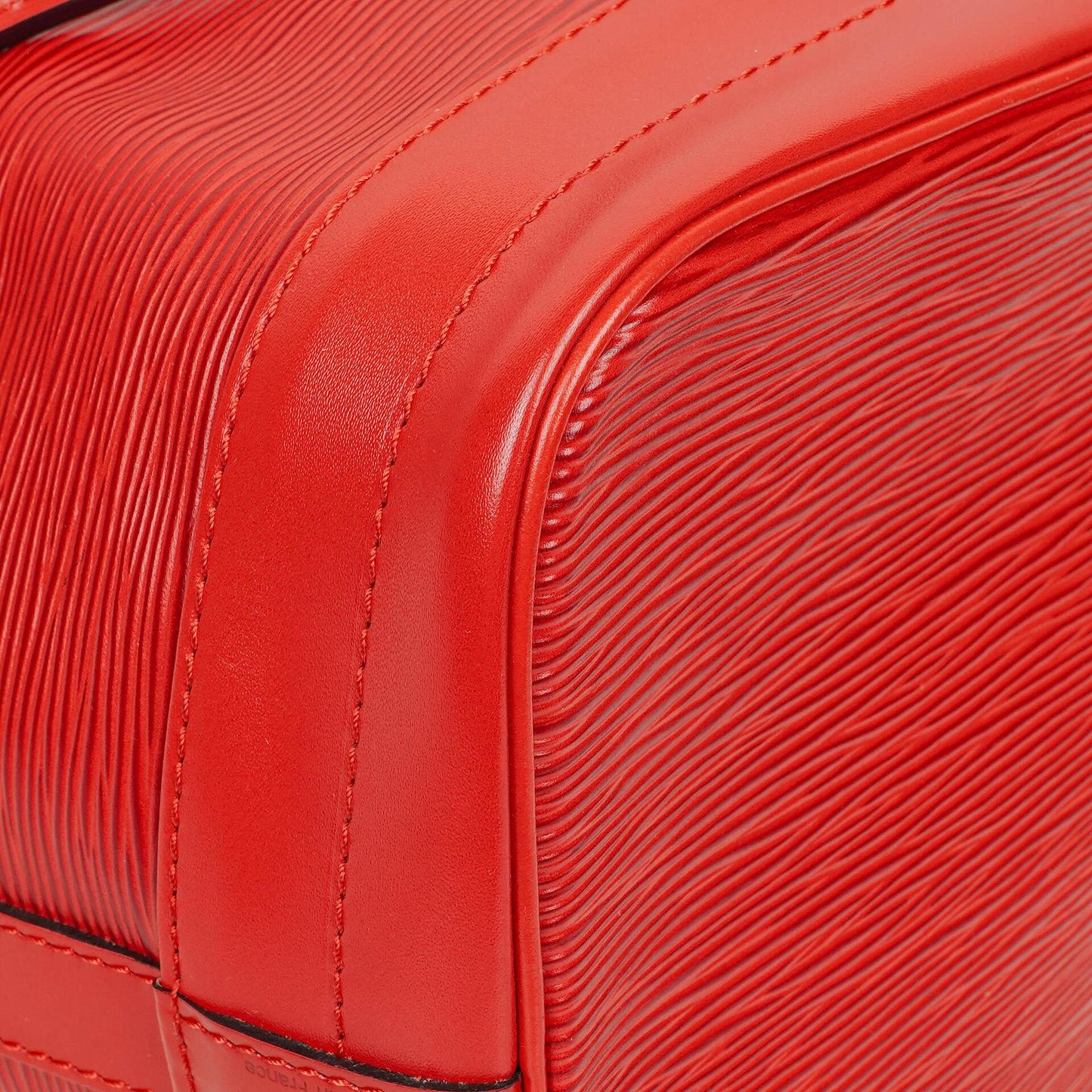 Louis Vuitton Noe Grande GM Red EPI Leather Shoulder Bag