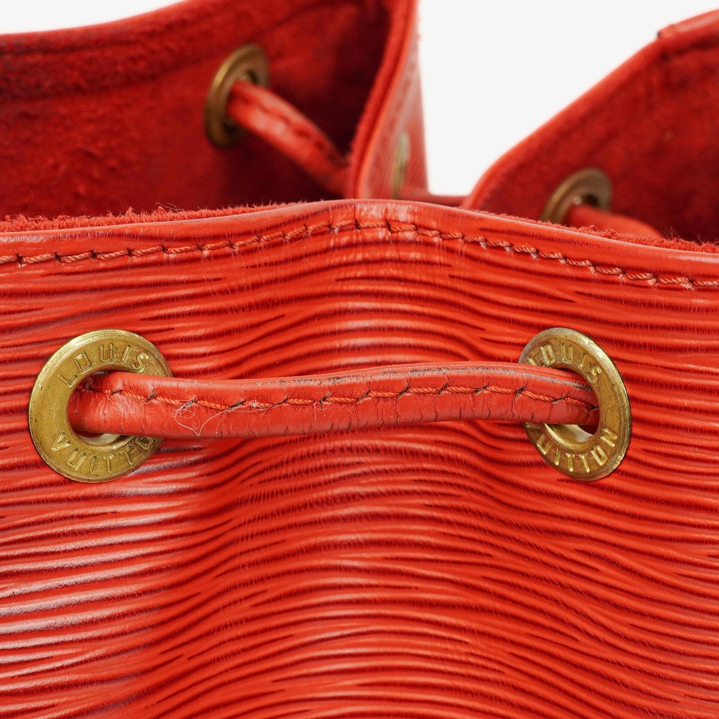 Louis Vuitton Noe Grande GM Red Epi Leather Shoulder Bag