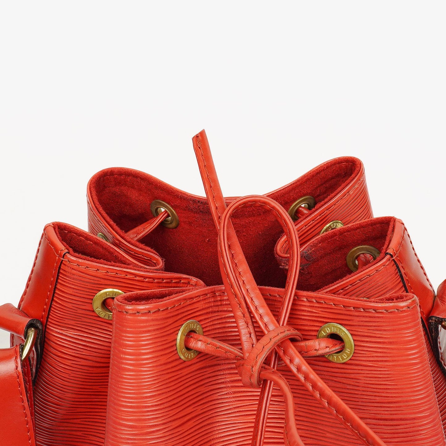 Louis Vuitton Noe Grande GM Red Epi Leather Shoulder Bag