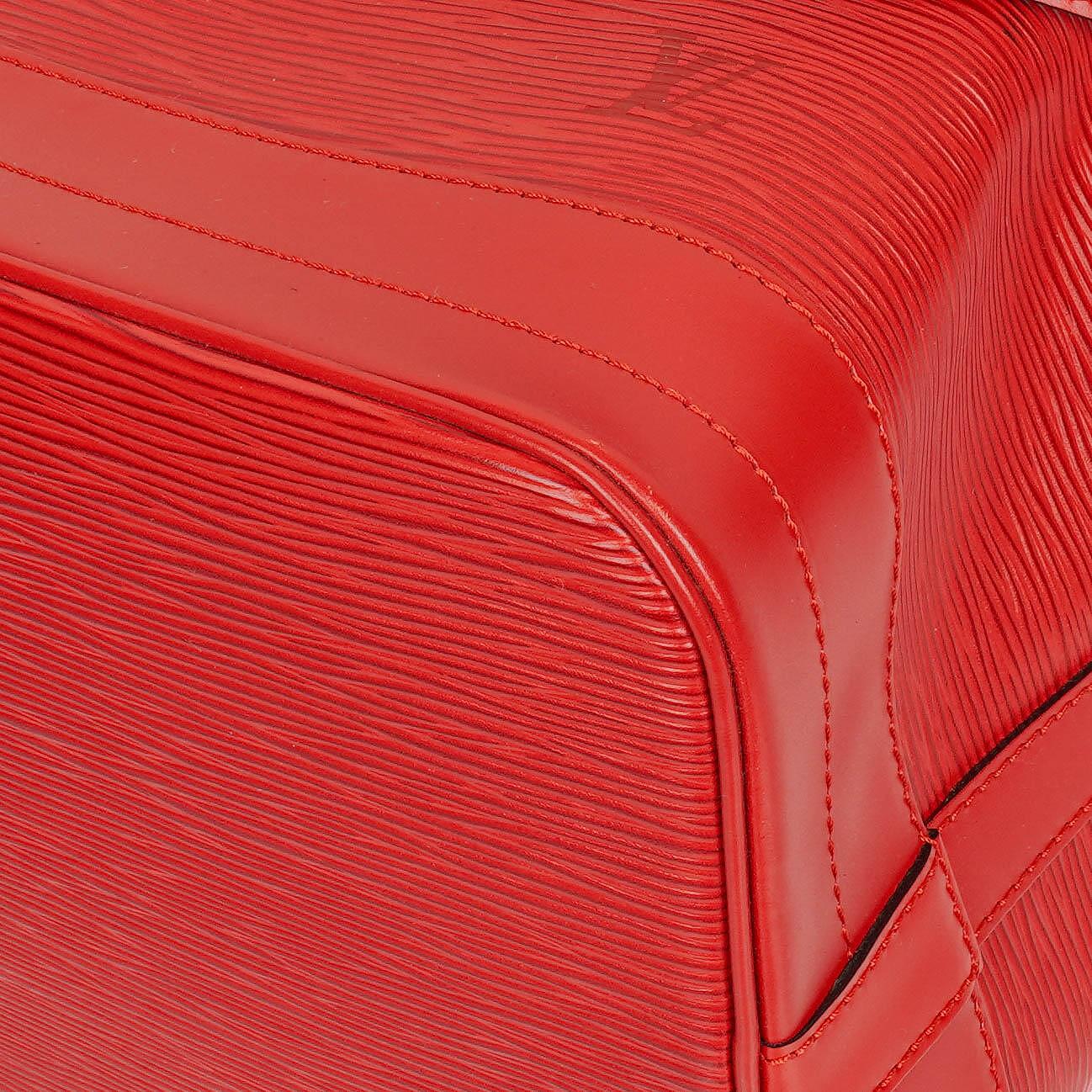 Louis Vuitton Noe Grande GM Red Epi Leather Shoulder Bag